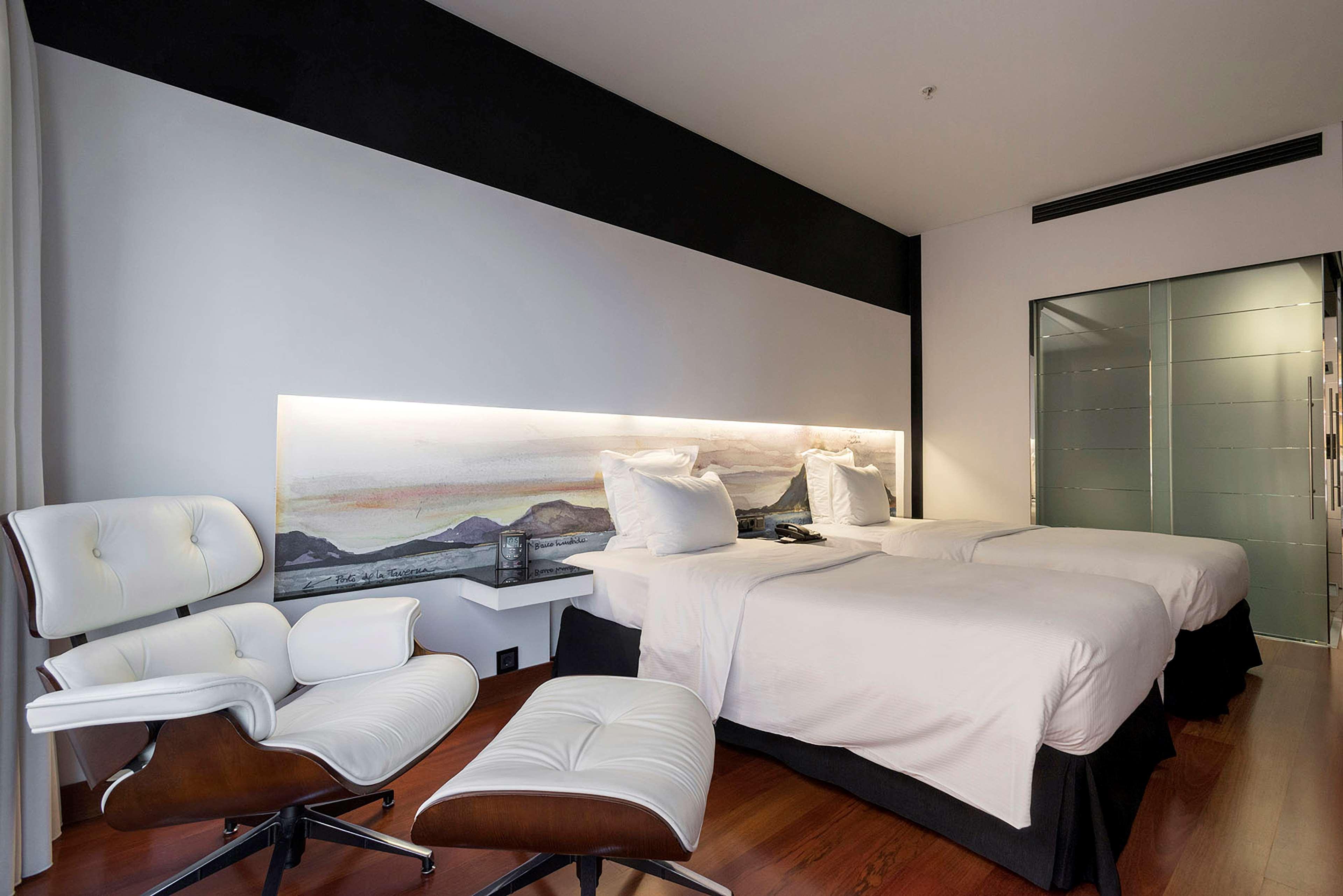 Hilton Madrid Airport Hotel Luaran gambar