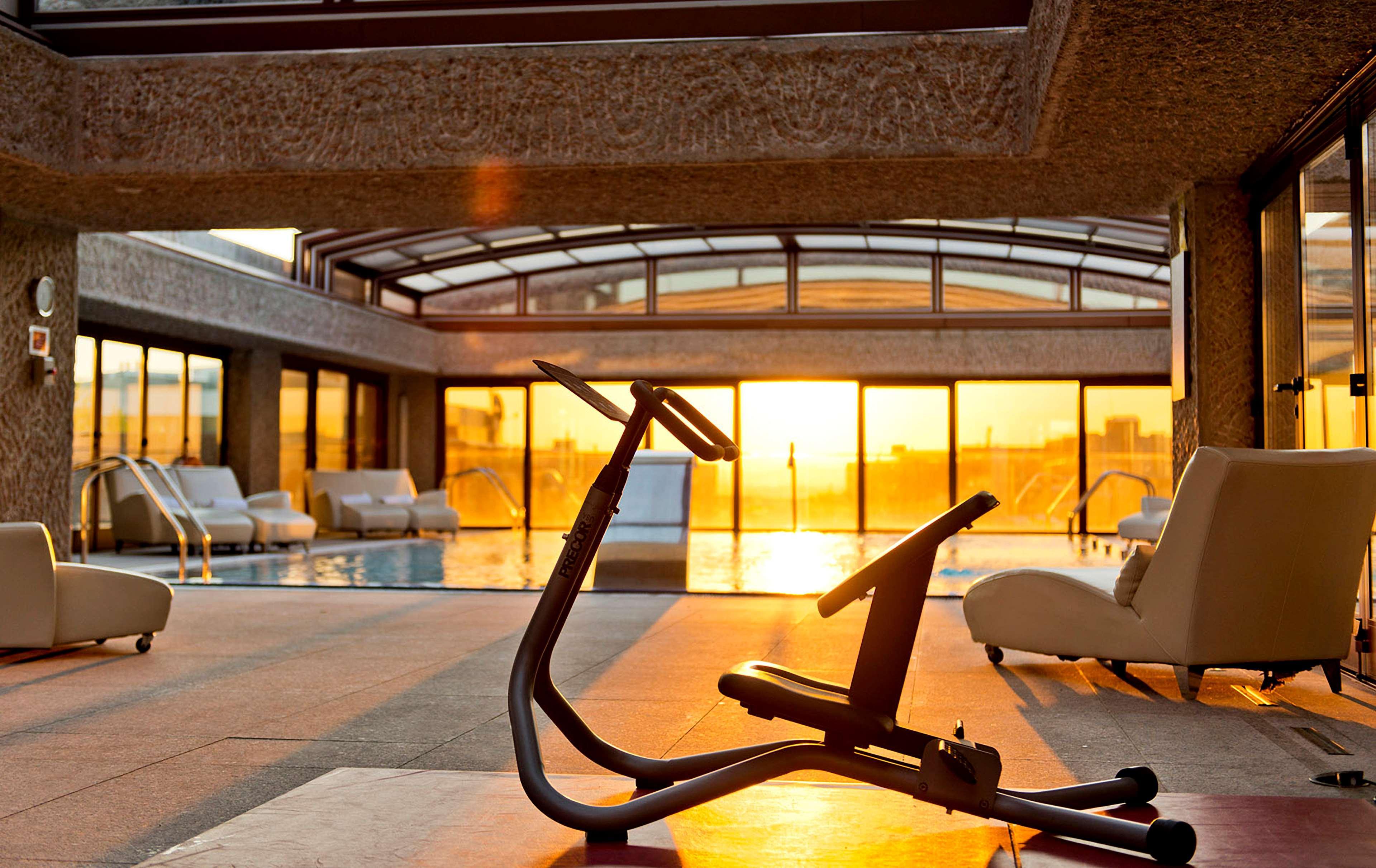 Hilton Madrid Airport Hotel Luaran gambar