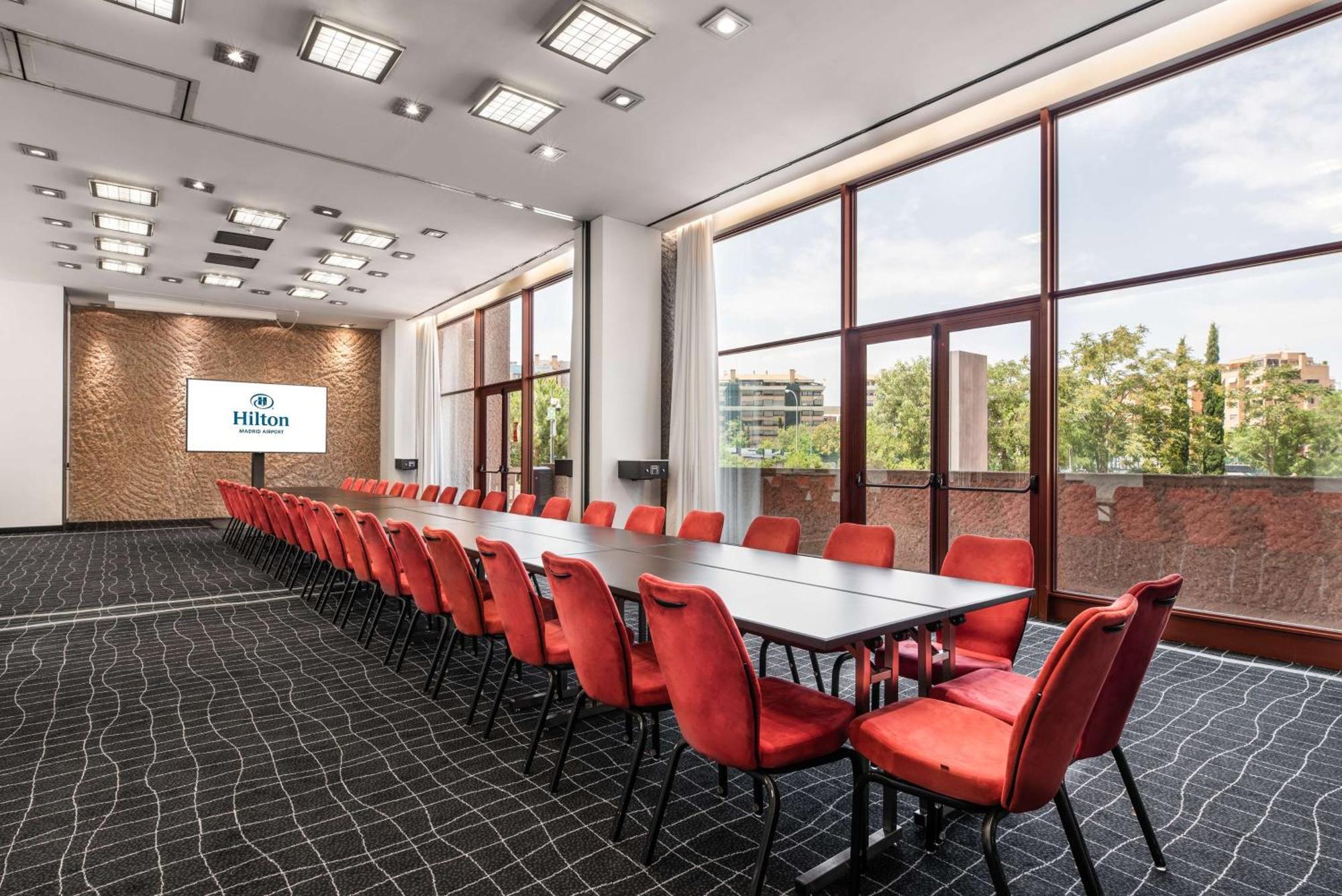 Hilton Madrid Airport Hotel Luaran gambar