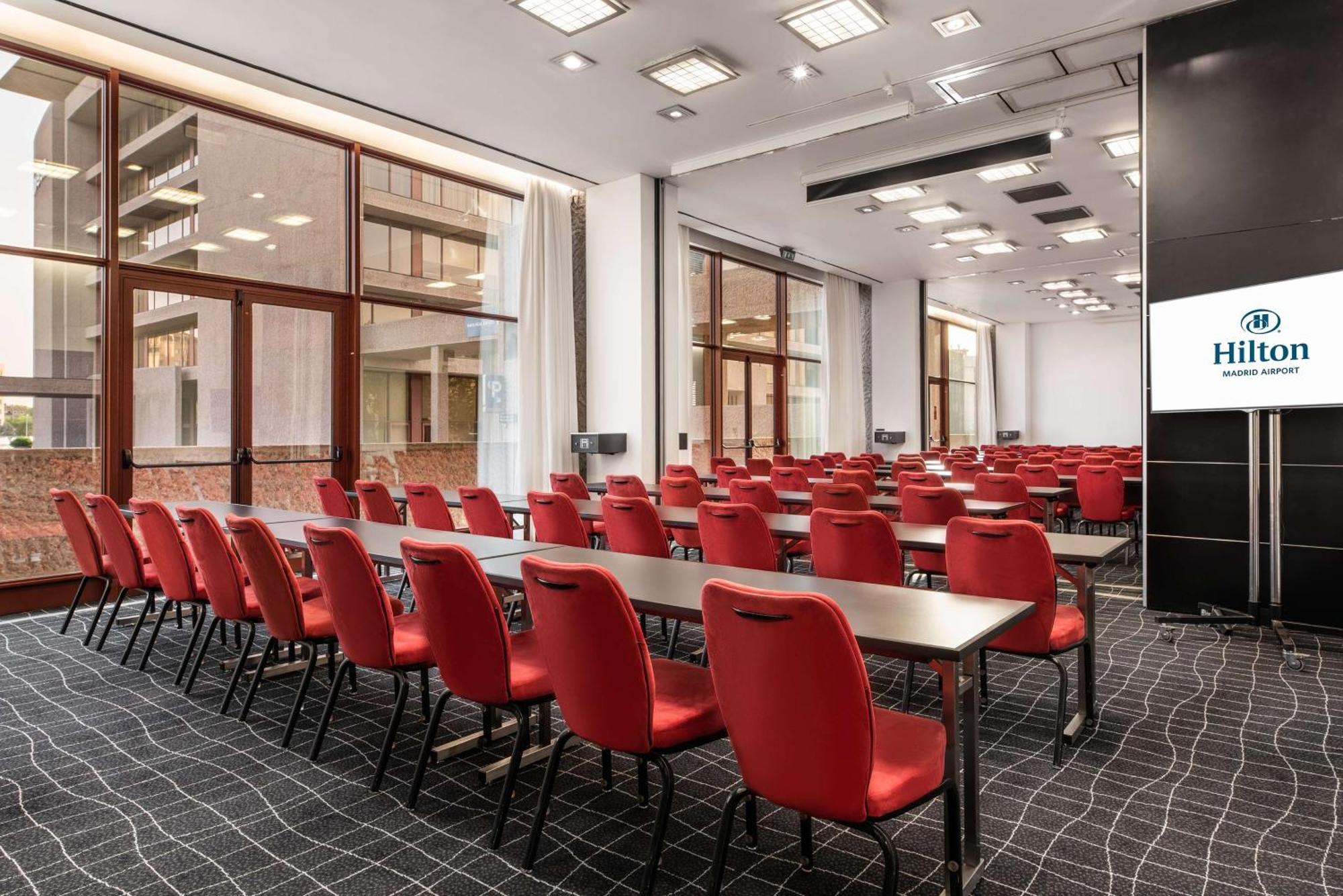 Hilton Madrid Airport Hotel Luaran gambar