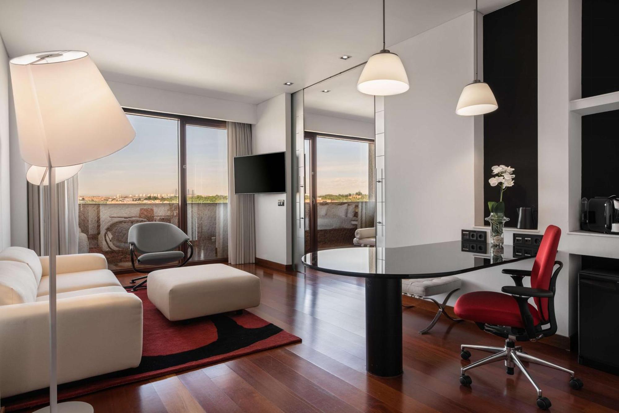 Hilton Madrid Airport Hotel Luaran gambar