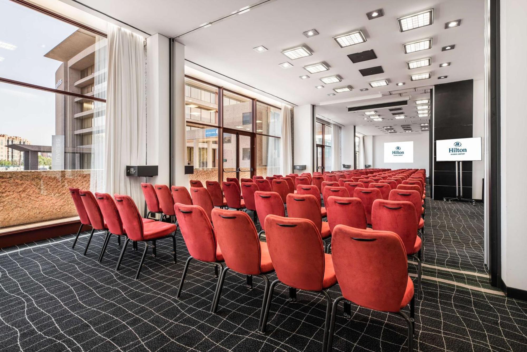 Hilton Madrid Airport Hotel Luaran gambar