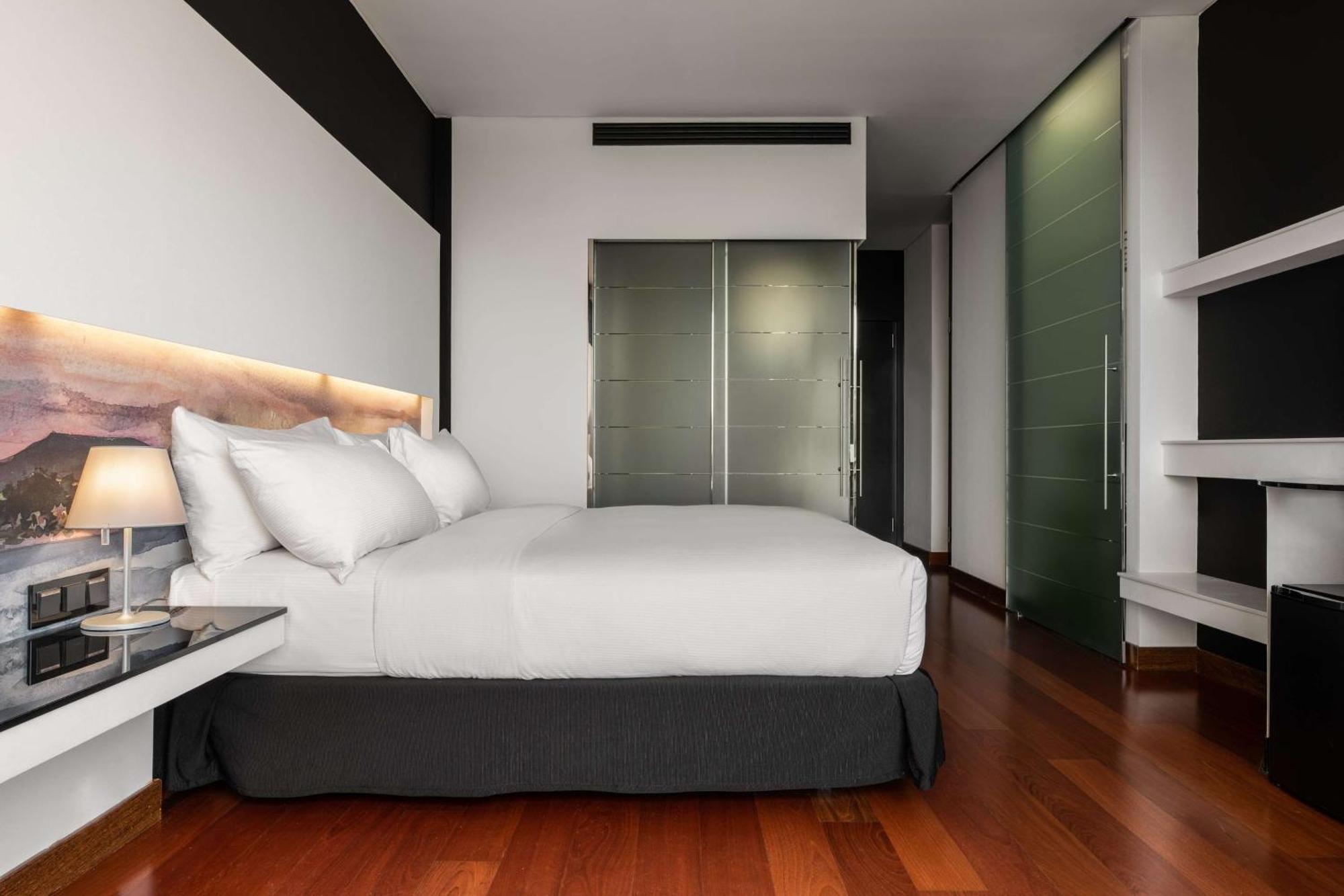 Hilton Madrid Airport Hotel Luaran gambar