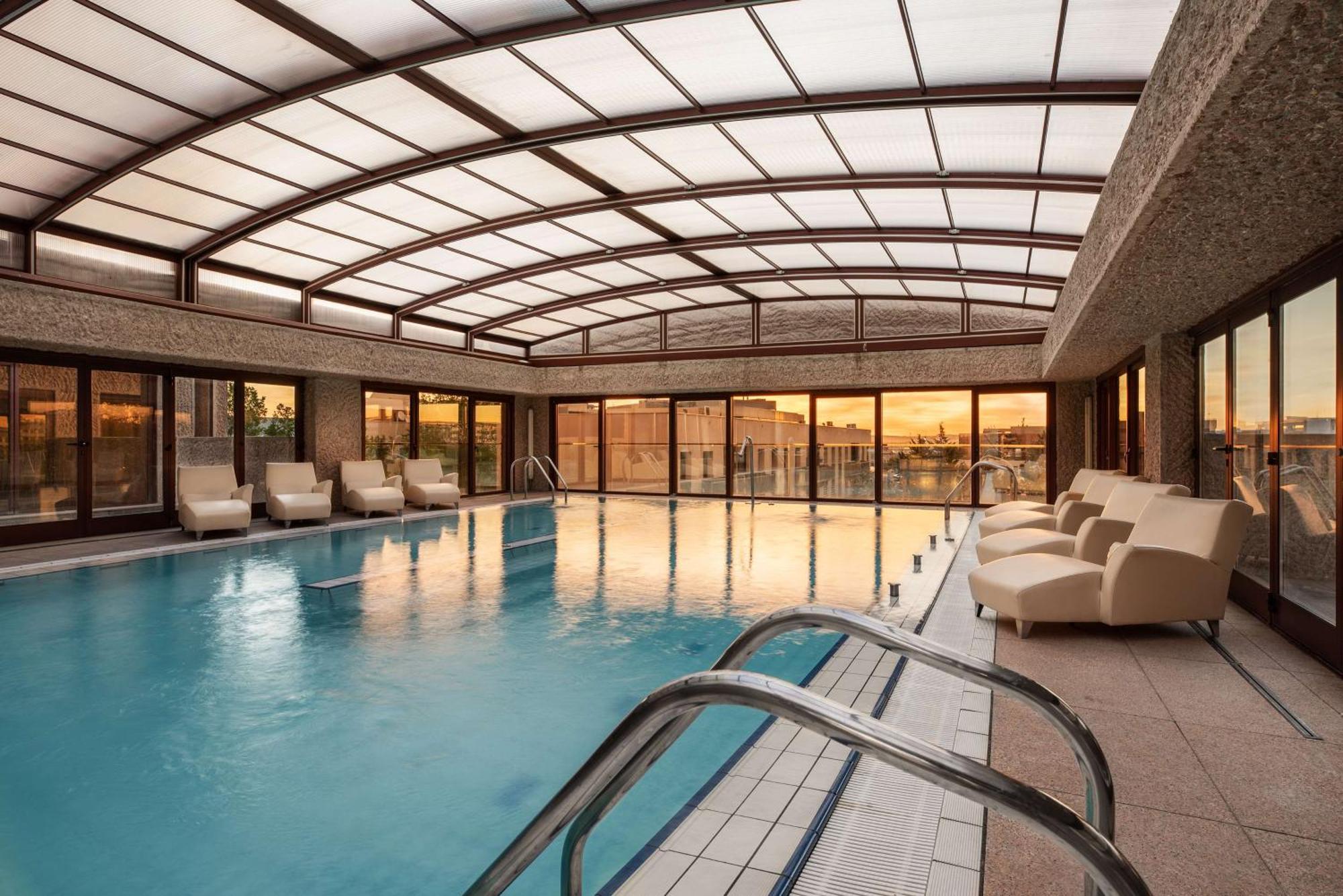 Hilton Madrid Airport Hotel Luaran gambar